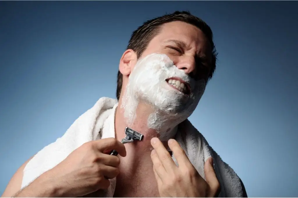 How To Eliminate Razor Burn And Irritation From Electric Shavers (1)