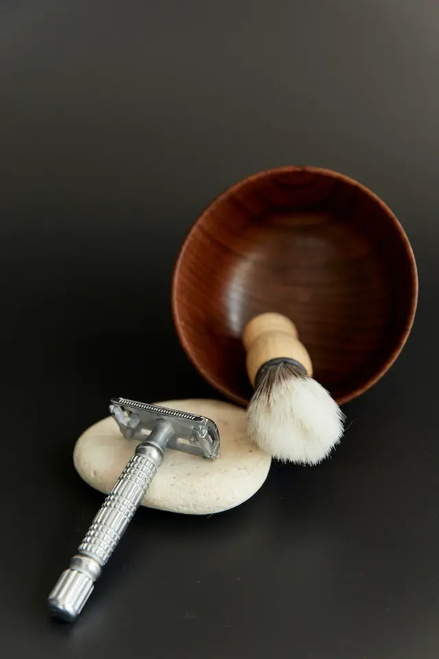 Why safety razor shaving