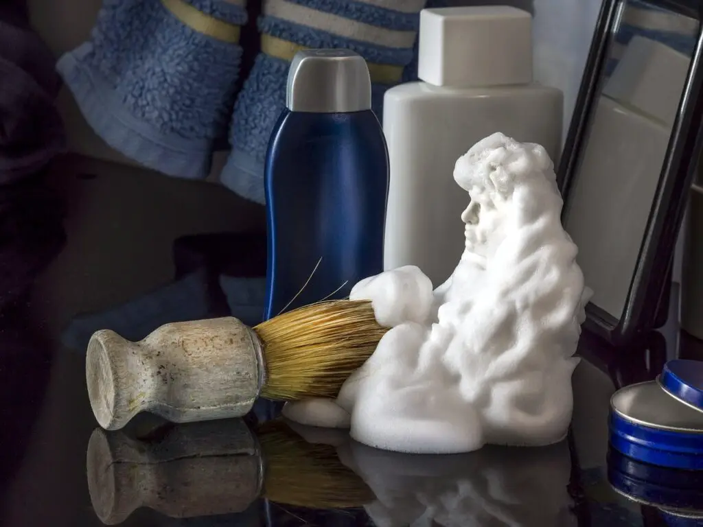 How to make your own shaving cream. DIY shaving cream at home. 
