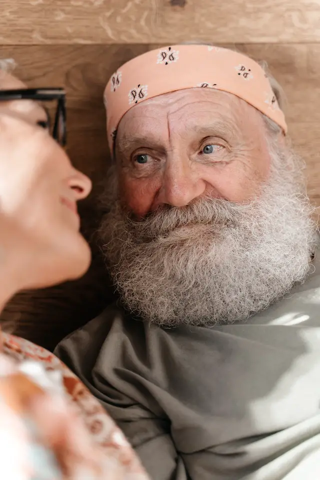 A bushy beard is one of the best beards for older guys. 